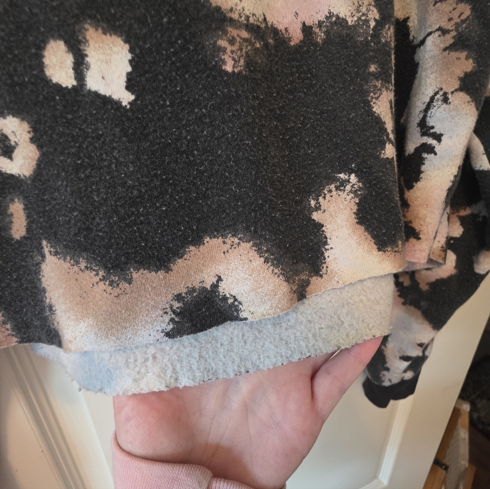 wild fable Tie-Dye Cropped Hoodie - Picture 7 of 10